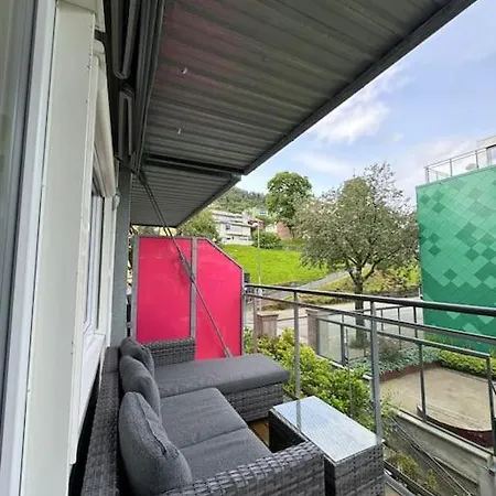 Sentral Leilighet I Apartment